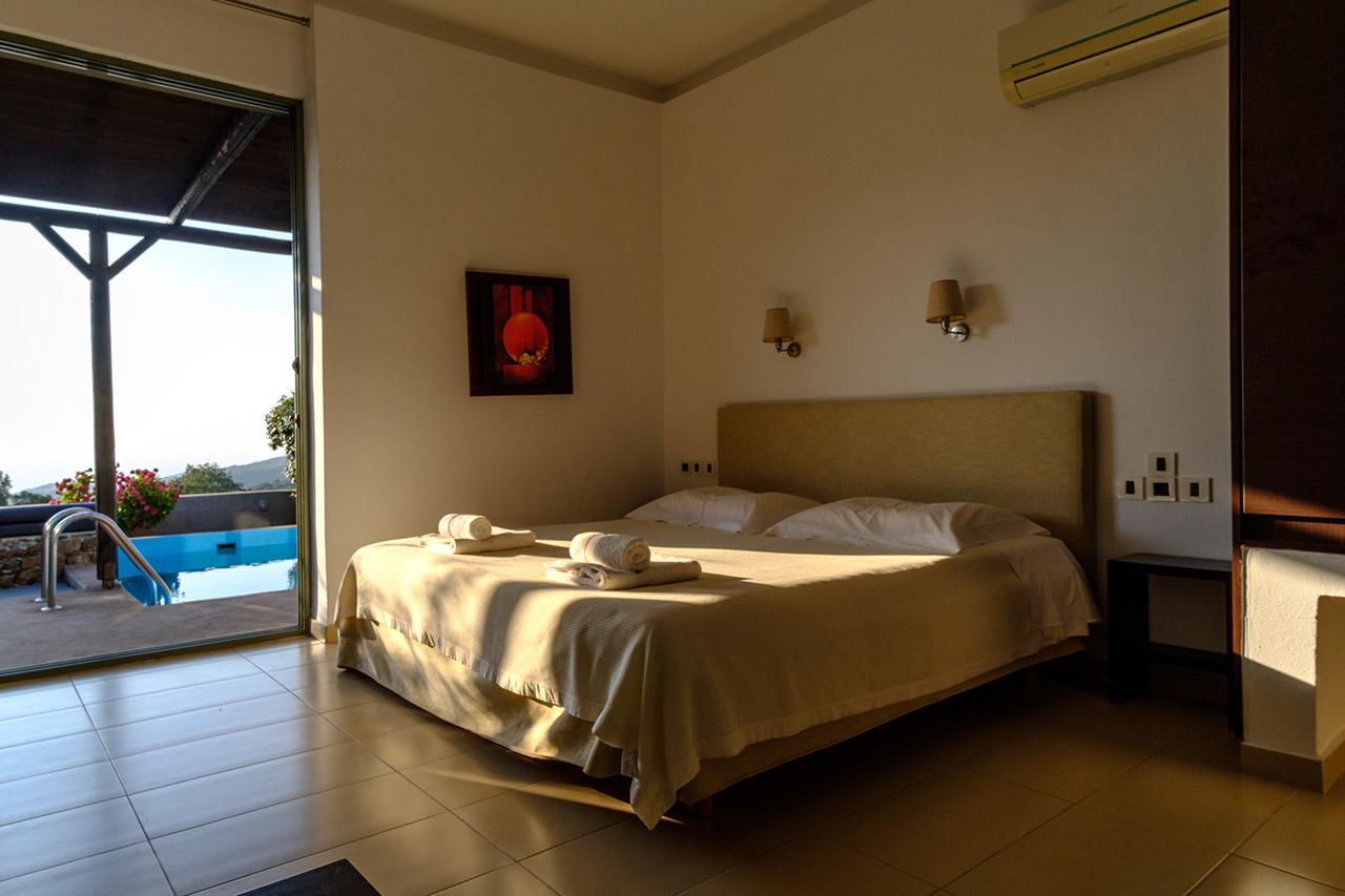 Gerakari Suites Agia Pelagia  エクステリア 写真