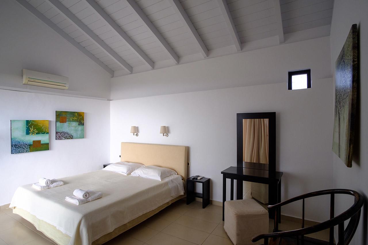 Gerakari Suites Agia Pelagia  エクステリア 写真
