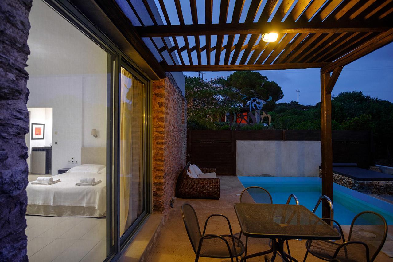 Gerakari Suites Agia Pelagia  エクステリア 写真